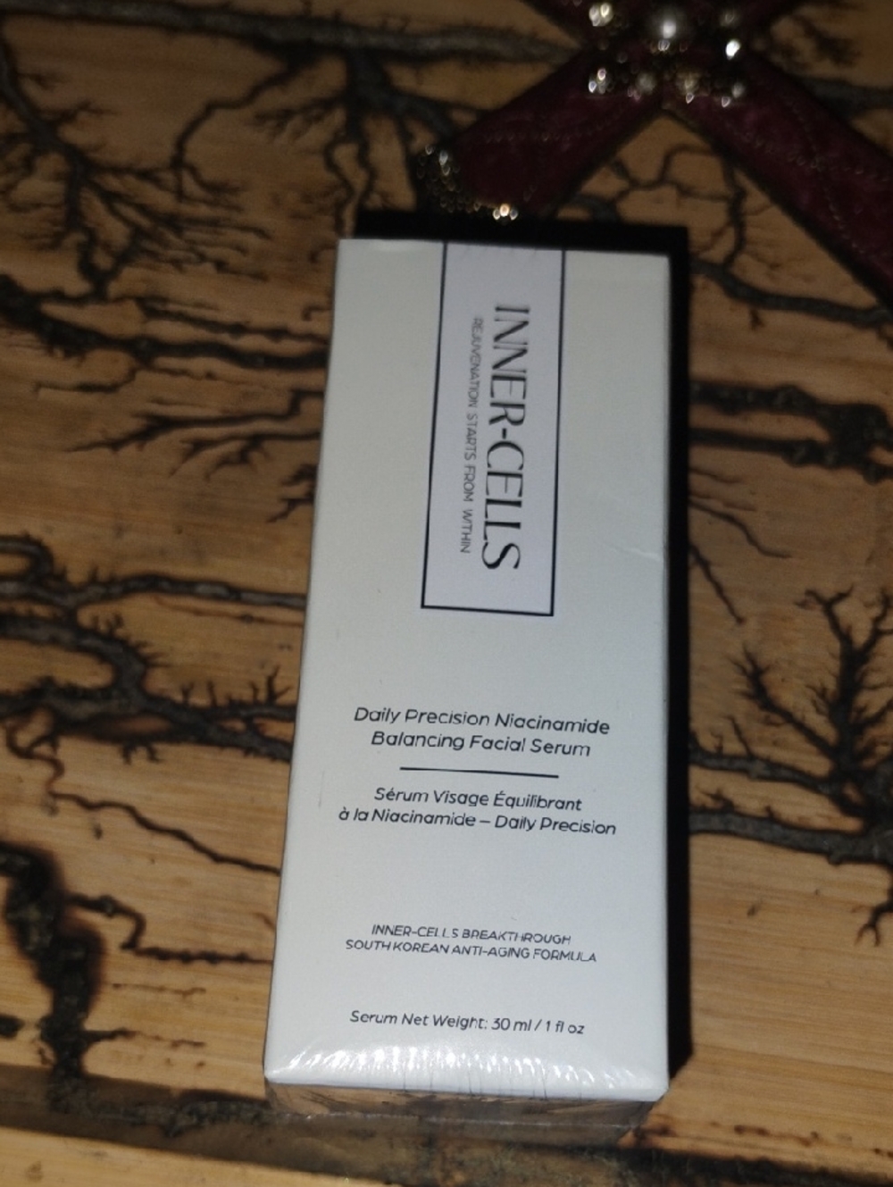 Daily Precision Niacinamide Balancing Facial Serum - White